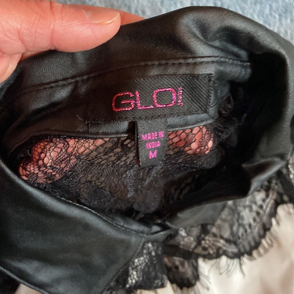 Womens button up - Picture 3 of 3